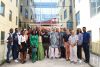 Groupe des doctorants camerounais avec leurs professeurs devant l'IJL